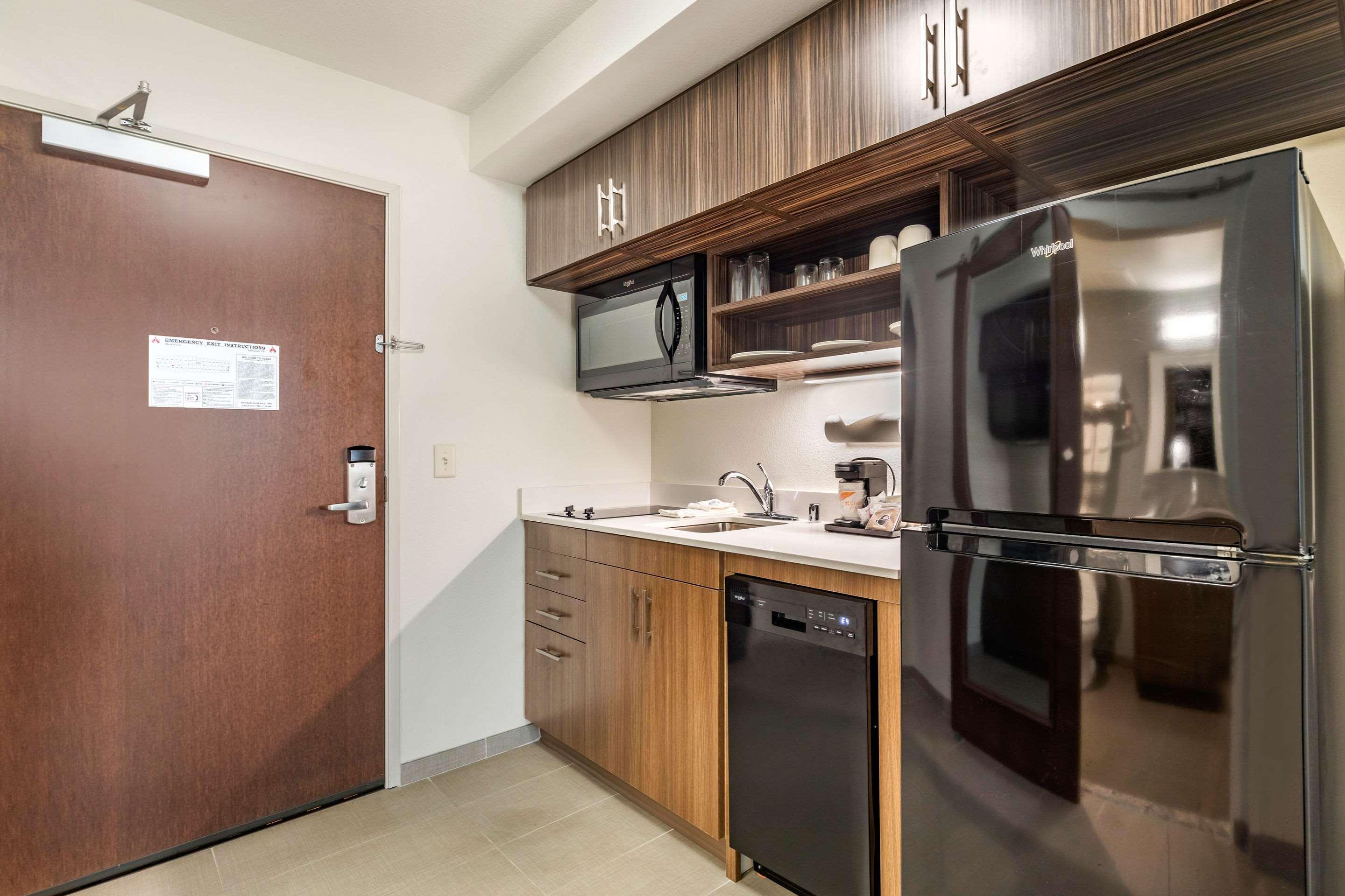 Mainstay Suites Lancaster Dallas South Buitenkant foto