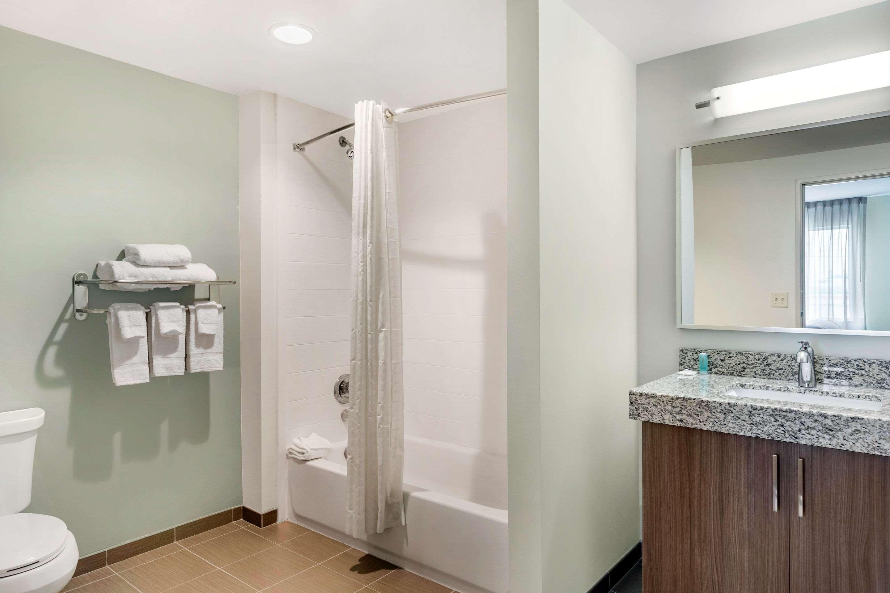 Mainstay Suites Lancaster Dallas South Buitenkant foto