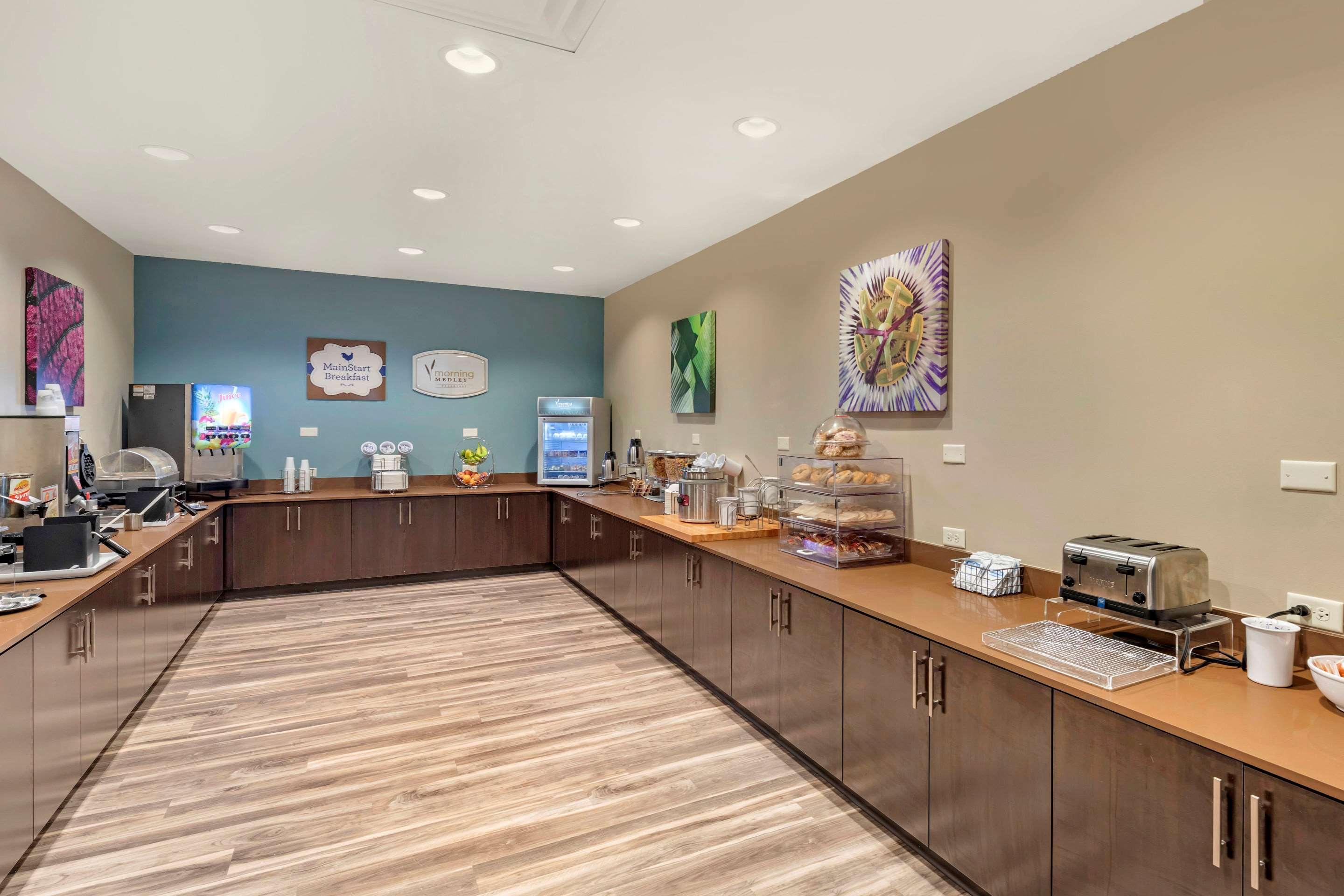 Mainstay Suites Lancaster Dallas South Buitenkant foto